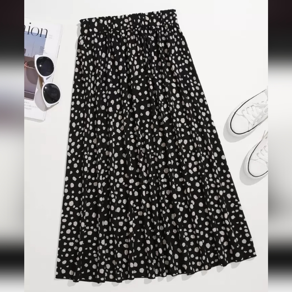 Black And White Dalmatian Print Skirt